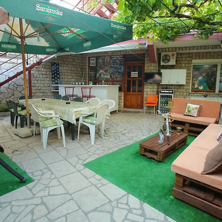 Guesthouse Adi Mostar Buitenkant foto