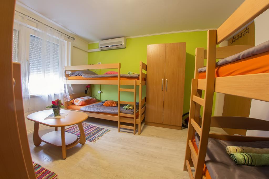 Guesthouse Adi Mostar Buitenkant foto