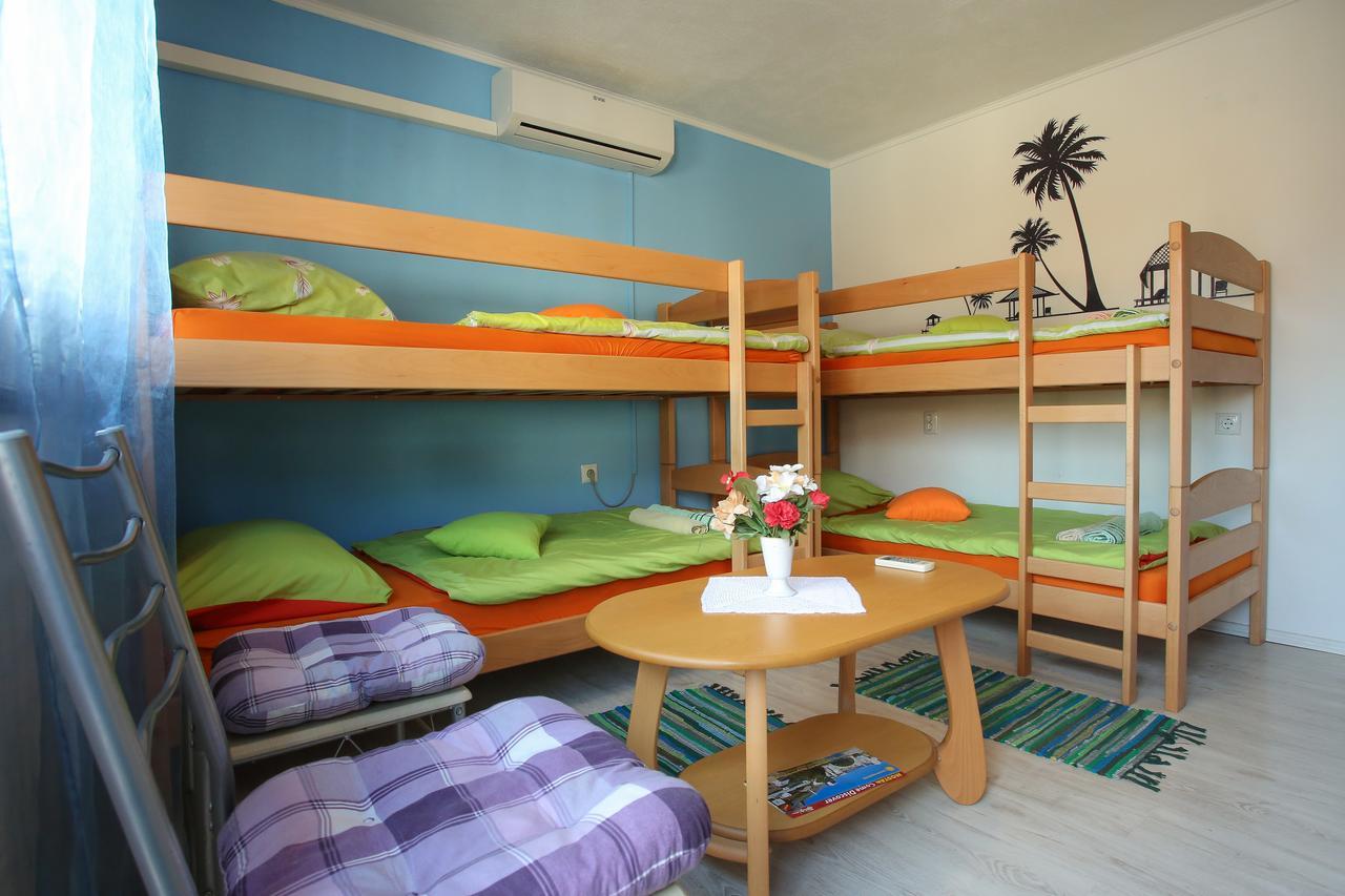 Guesthouse Adi Mostar Buitenkant foto